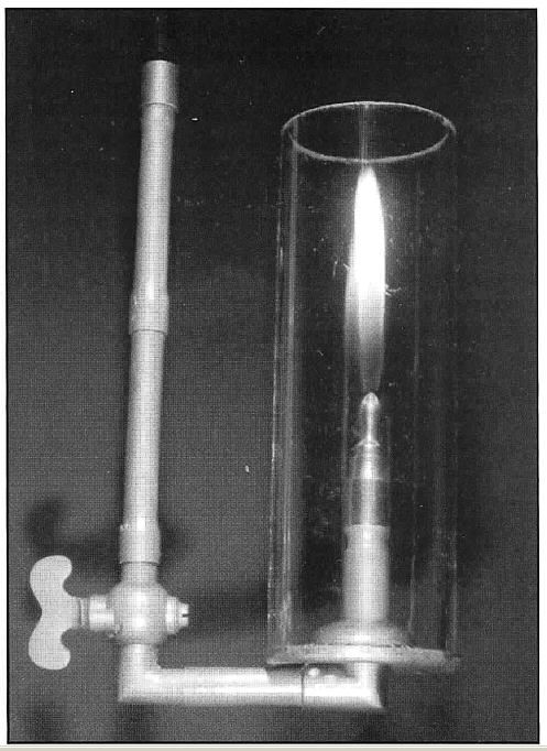Photo of a Melville-type gas lamp in operation