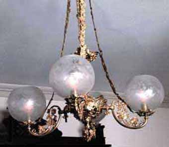 Philadelphia Athenaeum, 1847 Gas Chandelier With Original Glass